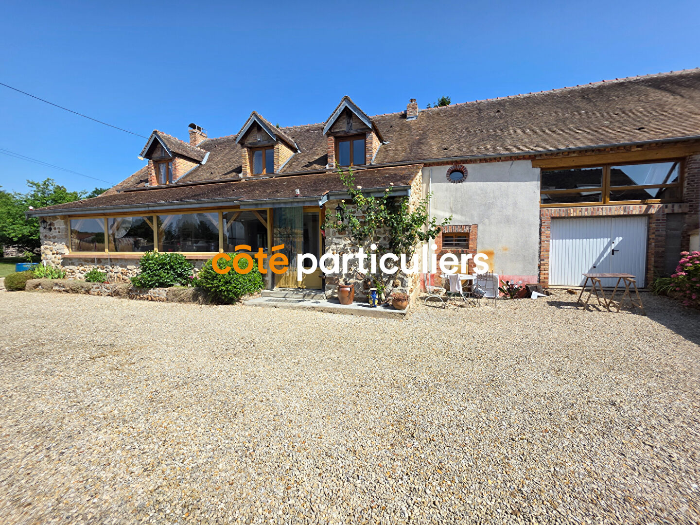Maison 6 pièces 208 m² · à Saint Valerien · 208 m² · 367 500 €