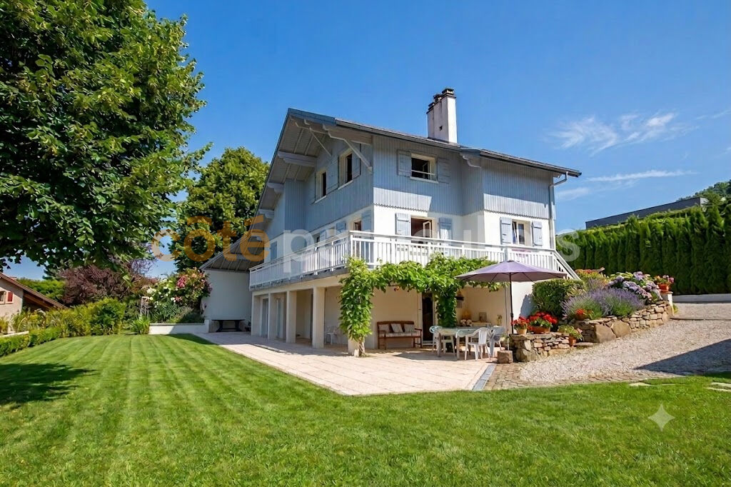 Maison 6 pièces 145 m² · à Cranves Sales · 145 m² · 660 000 €