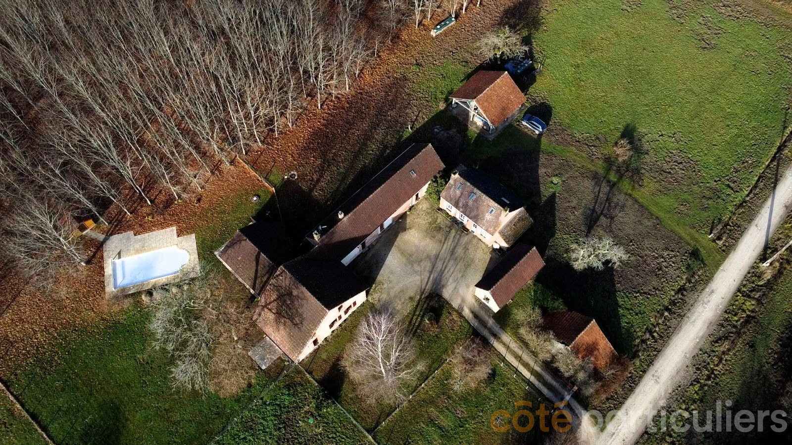 Belle propriété avec étang à La Ferte Saint Aubin 14 pièce(s) 349 m2