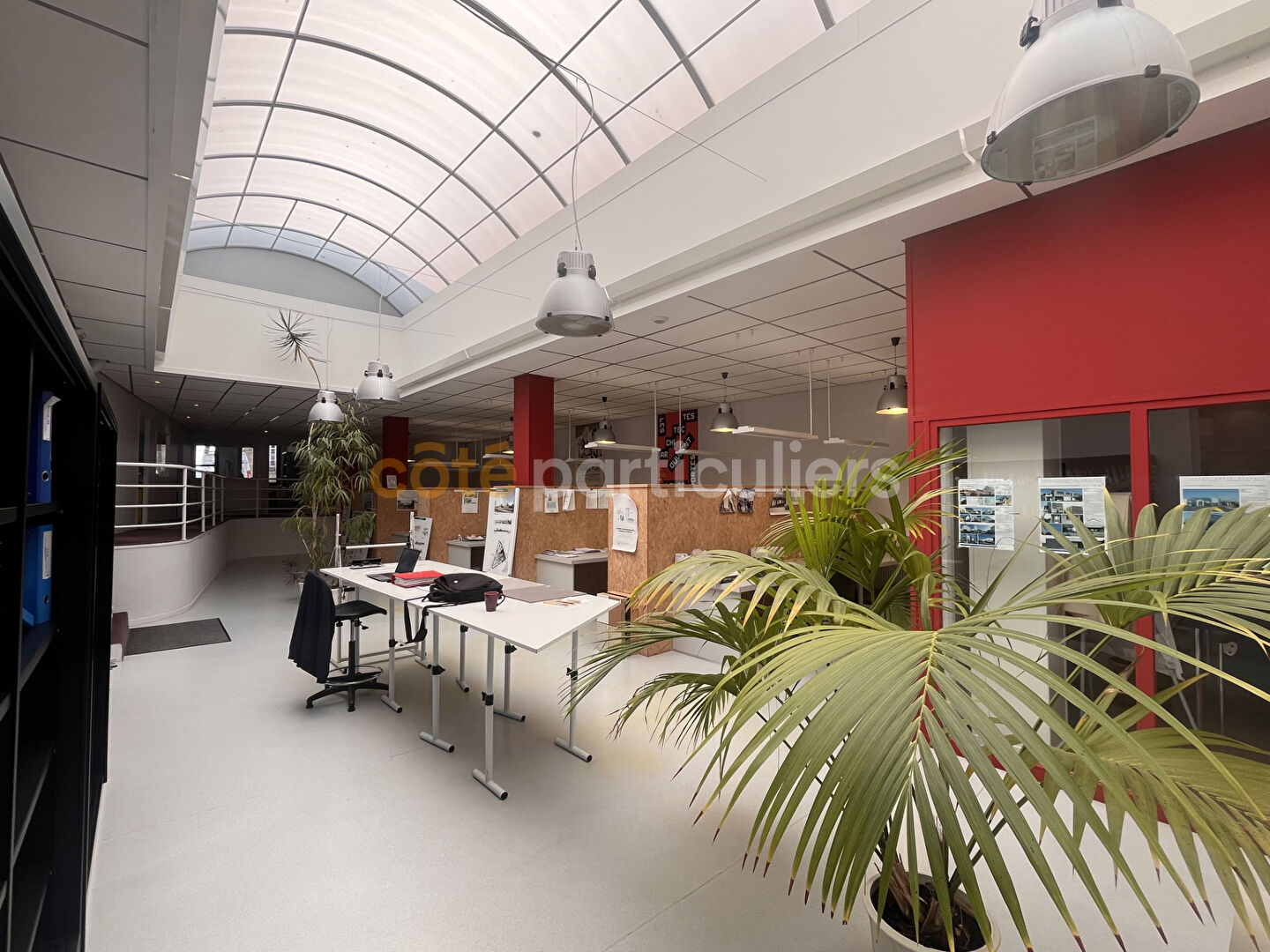 Local commercial 375 m² · à Coutances · 375 m² · 276 250 €