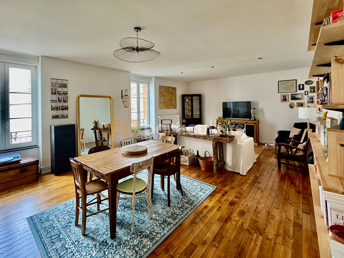 Appartement 4 pièces 94 m² · à Fougeres · 94 m² · 160 000 €