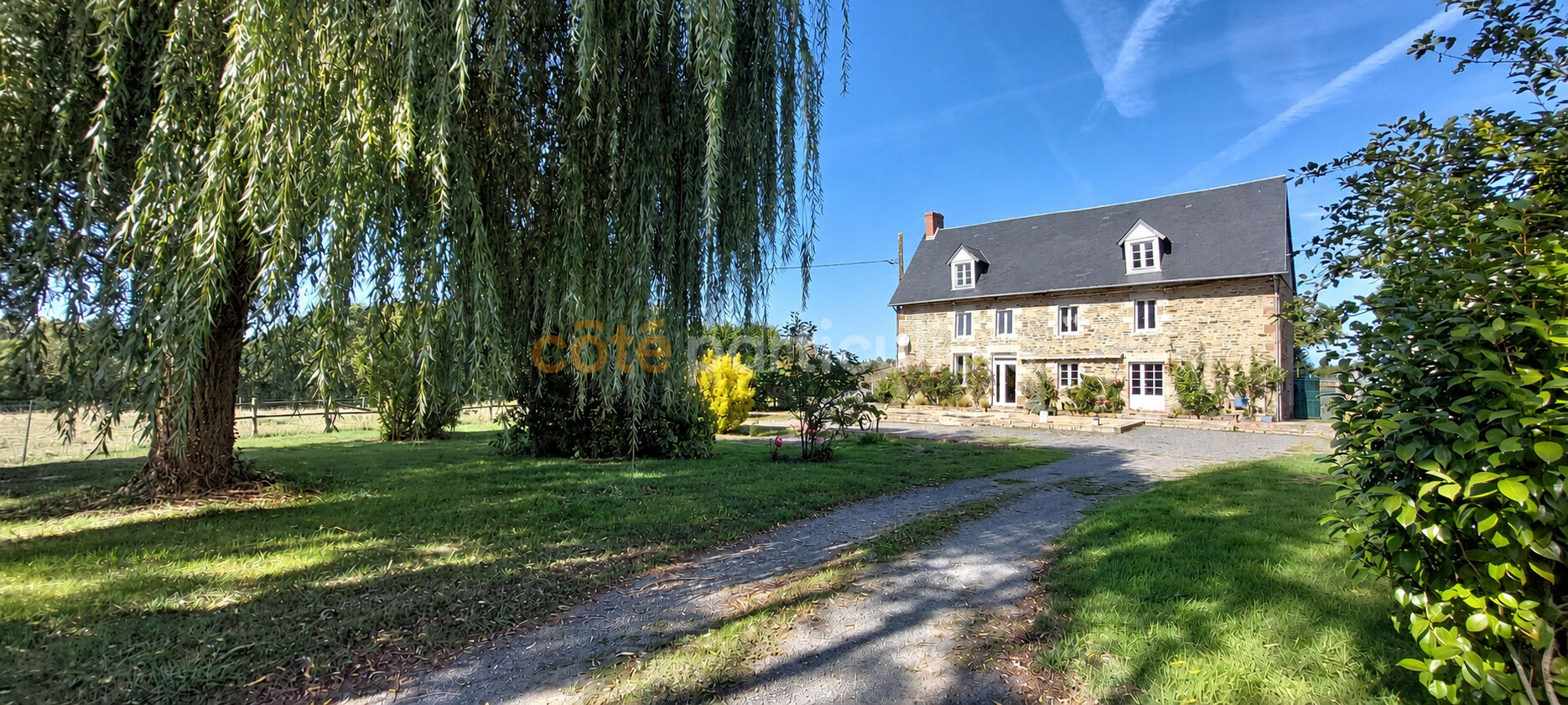 Maison 7 pièces 174 m² · à Saint-Quentin-sur-le-Homme · 174 m² · 449 900 €