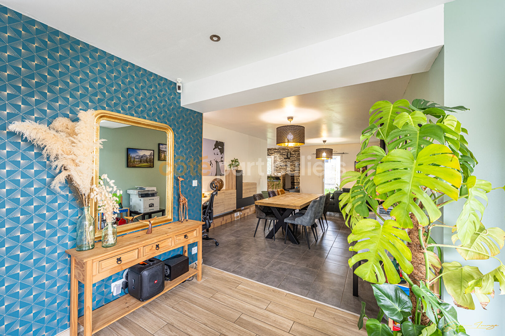 Maison 5 pièces 101 m² · à La Ville-Ès-Nonais · 101,3 m² · 360 000 €