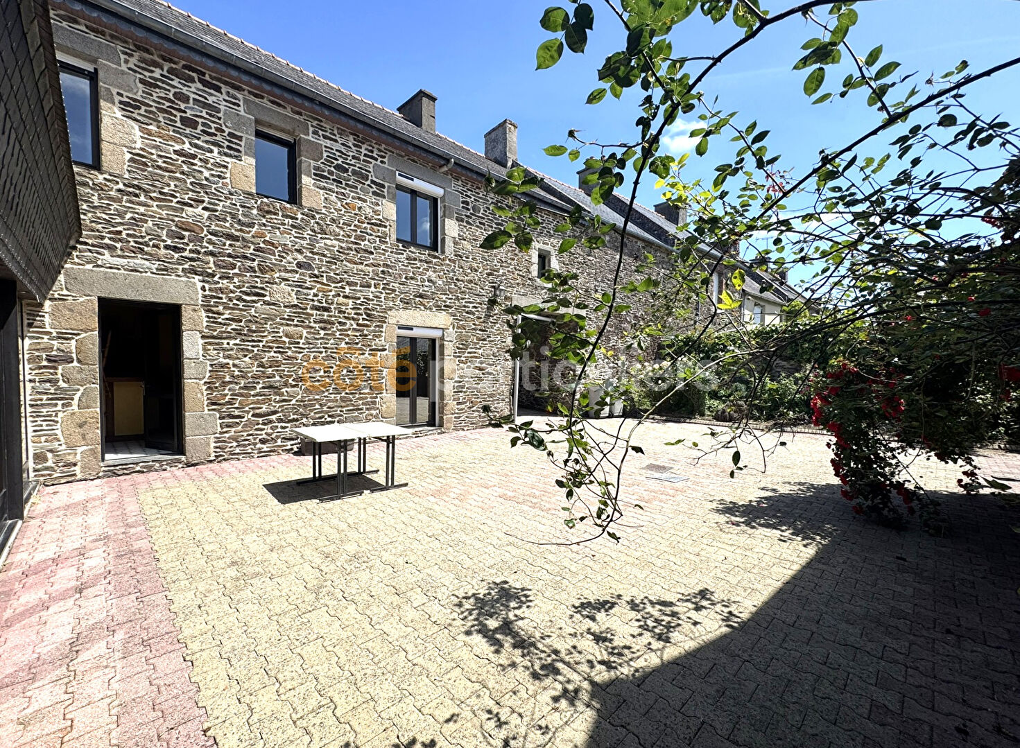 Maison 10 pièces 299 m² · à Hirel · 298,6 m² · 446 340 €