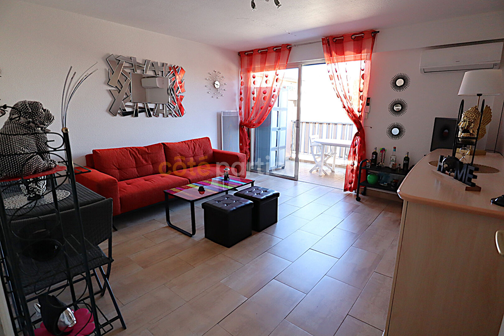 Appartement 2 pièce(s) 42 m2 avec parking, terrasse et aperçu mer