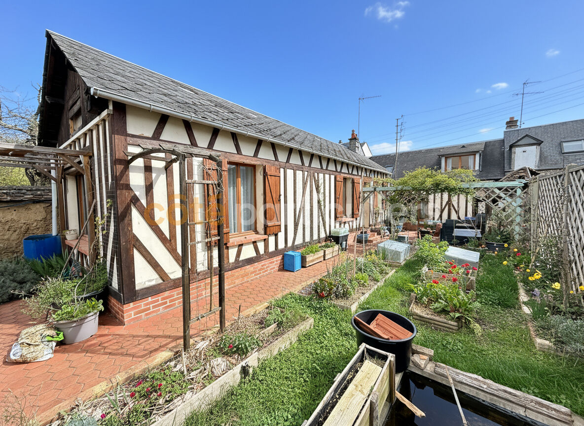 Maison de ville avec agréable jardin