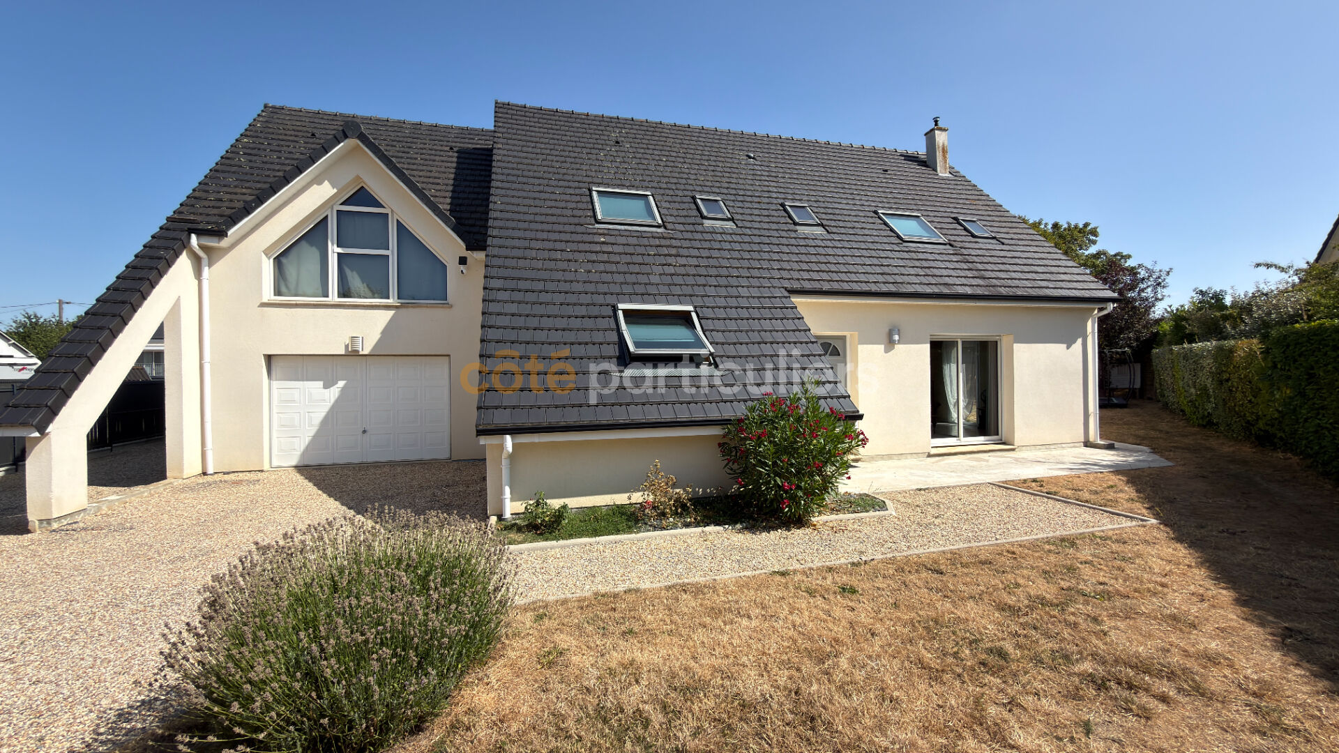 Maison 6 pièces 200 m² · à Saint Sebastien de Morsent · 200 m² · 359 000 €