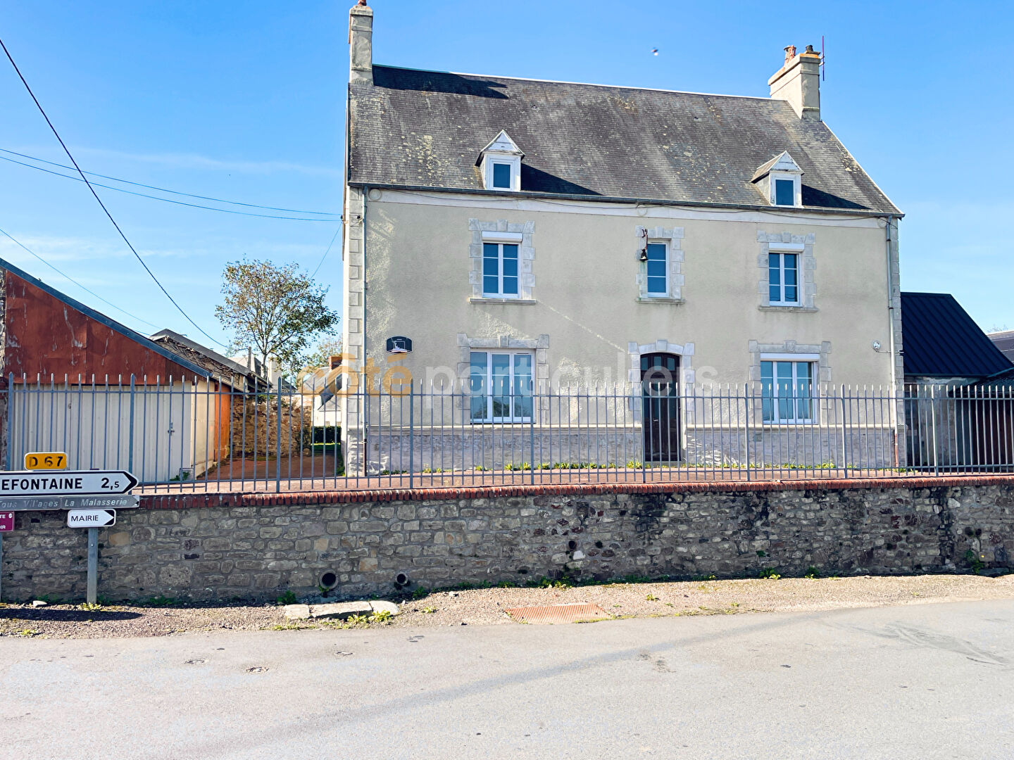 Maison 5 pièces 100 m² · à Montsenelle · 100 m² · 178 000 €