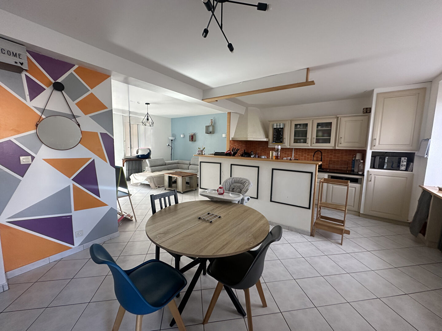 Appartement 5 pièces 131 m² · à Plouvien · 131 m² · 185 000 €