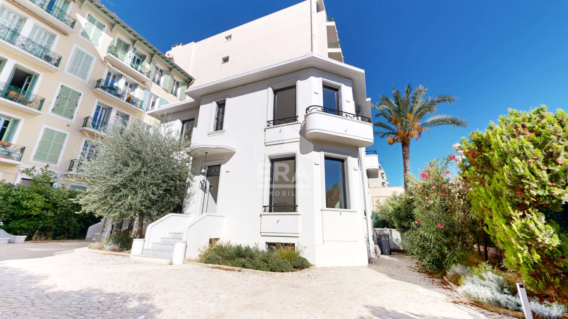 Immeuble 11 pièces 248 m² · à Nice · 248 m² · 2 990 000 €