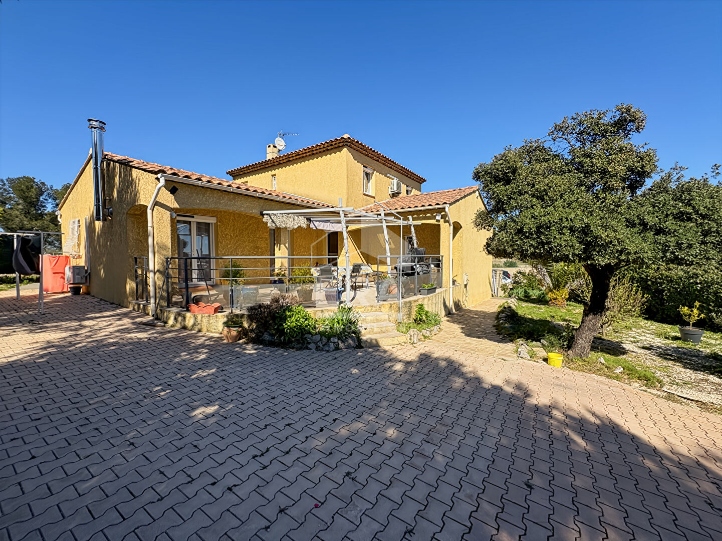 Maison 4 pièces 136 m² · à Les Pennes-Mirabeau · 136 m² · 589 000 €