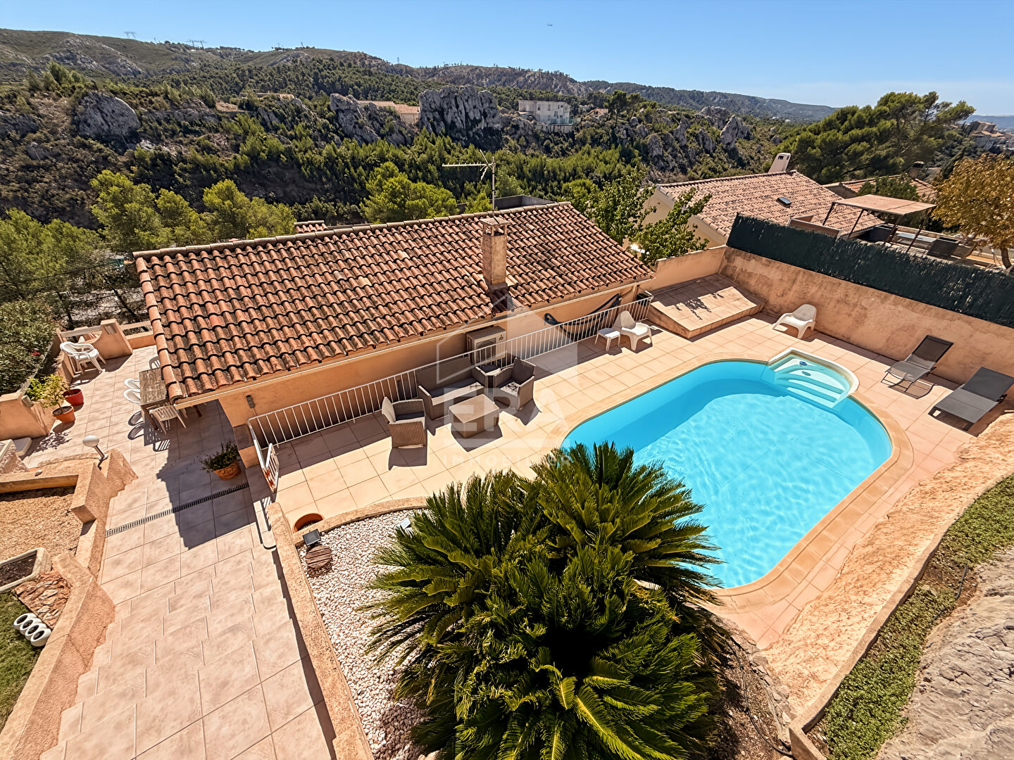 Maison 3 pièces 74 m² · à Les Pennes-Mirabeau · 74 m² · 420 000 €