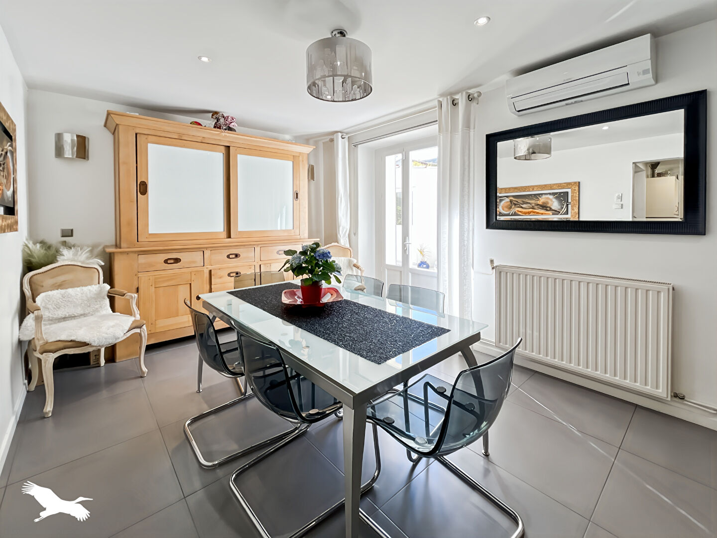 Maison  - 5 pièces    - 93,9 m² - MARSEILLE 11 (13)