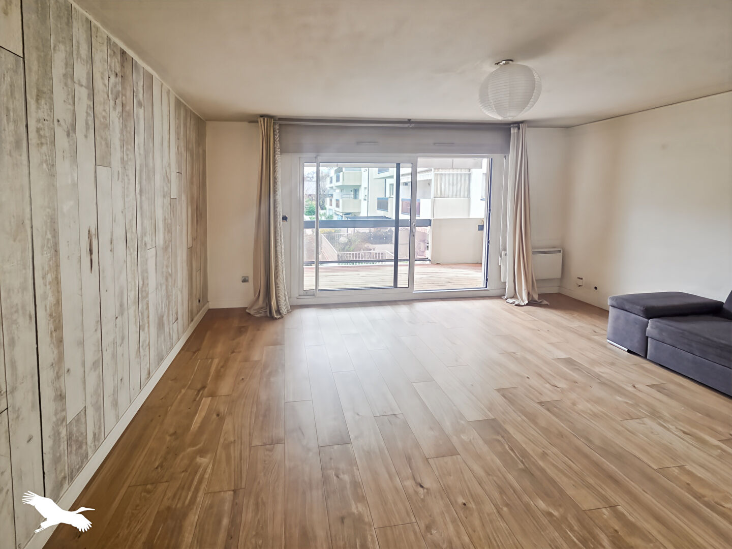 Appartement  - 4 pièces    - 73 m² - MARSEILLE 11 (13)
