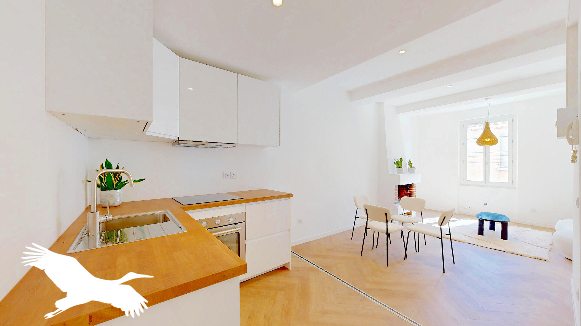 Appartement  - 2 pièces    - 36 m² - CASSIS (13)