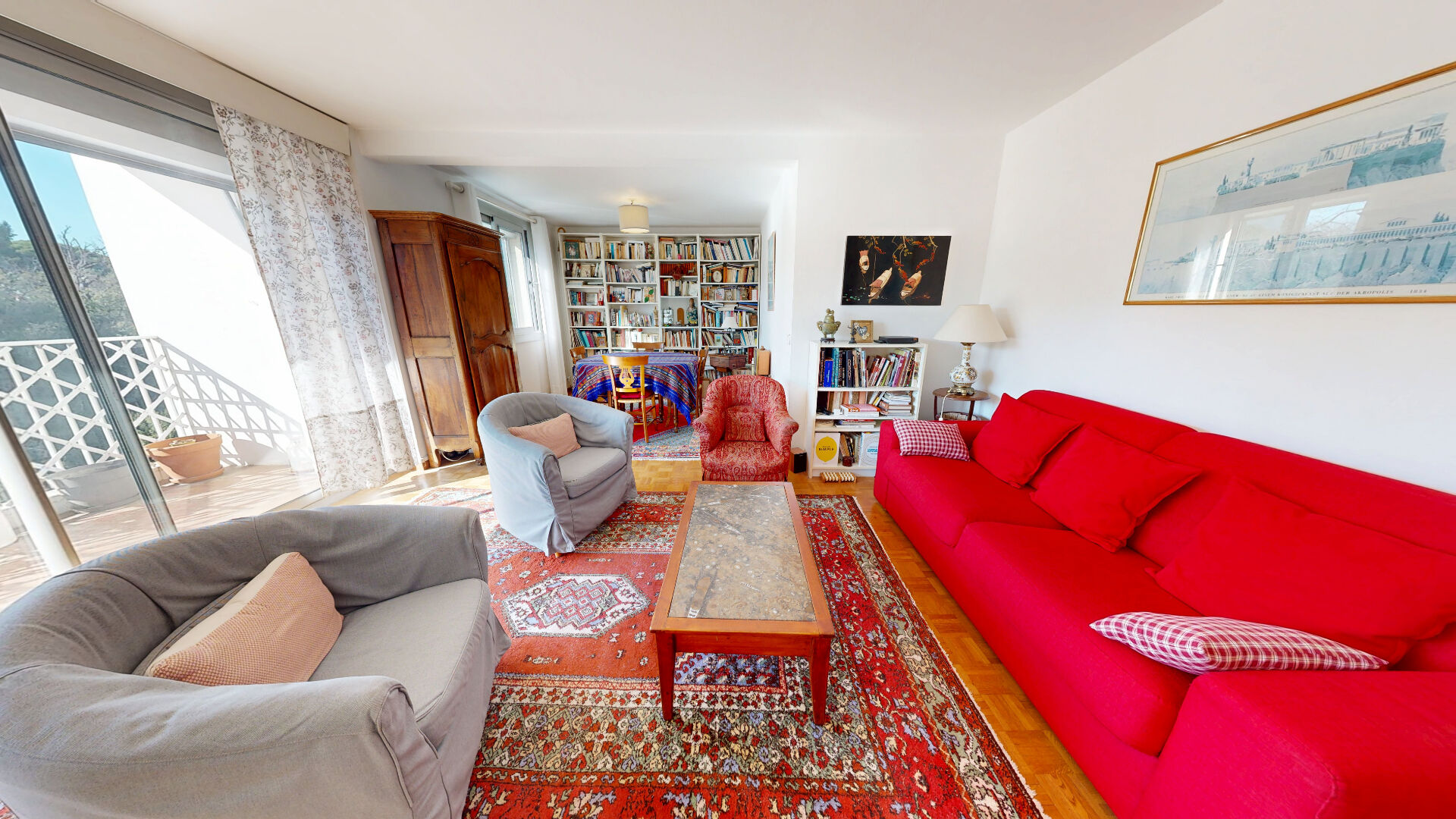 Appartement  - 4 pièces    - 94 m² - MARSEILLE 09 (13)