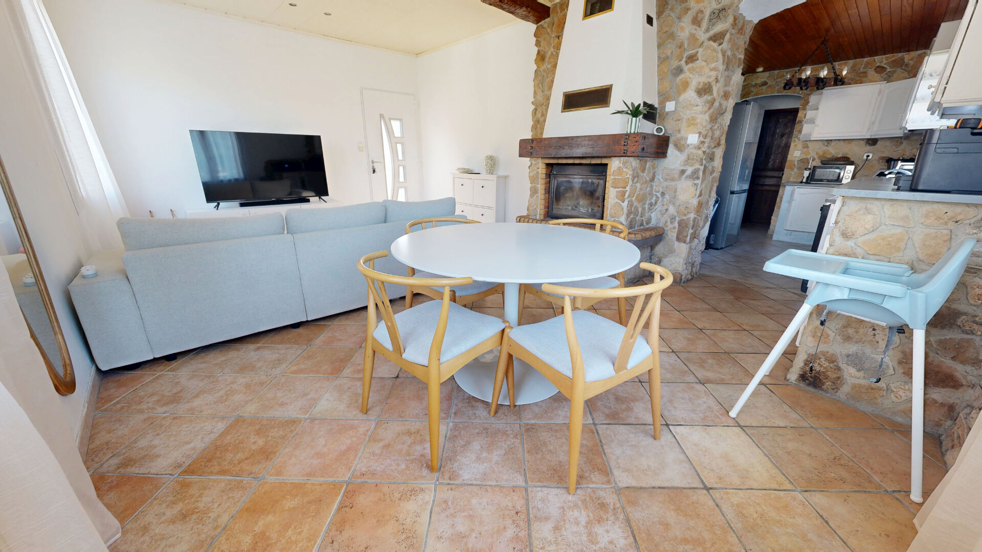 Maison  - 3 pièces    - 65 m² - SEPTEMES LES VALLONS (13)