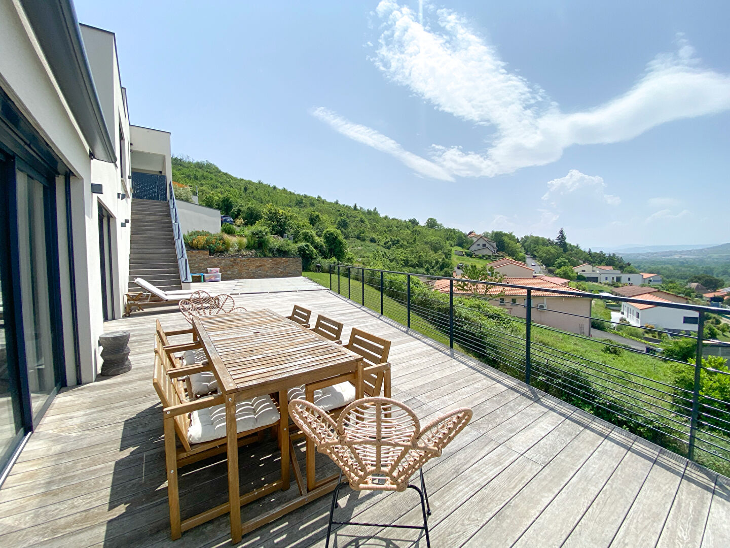 MAISON 6 PIÈCES MUR SUR ALLIER