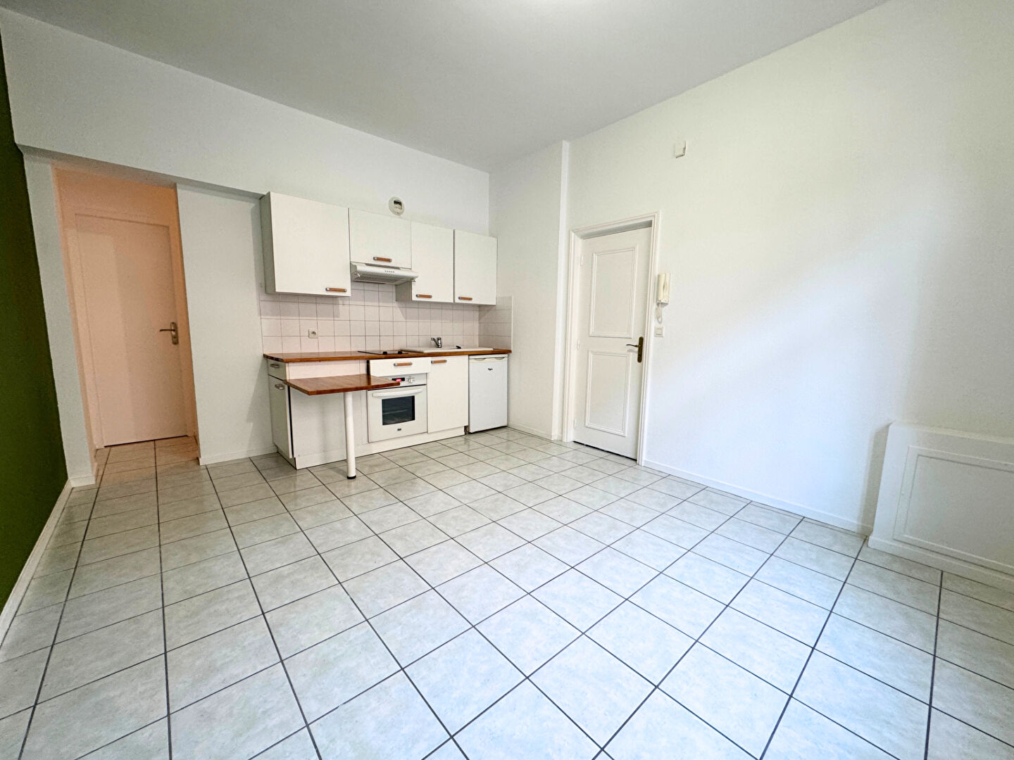 Appartement Clermont Ferrand 1 pièce(s) 23.05 m2