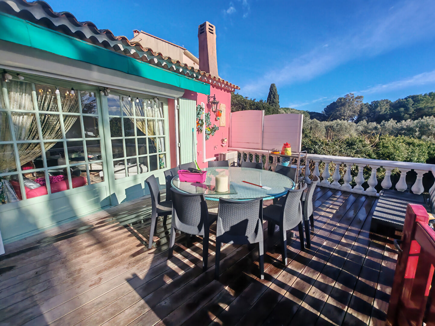 Maison  6 pièce(s) 216 m2