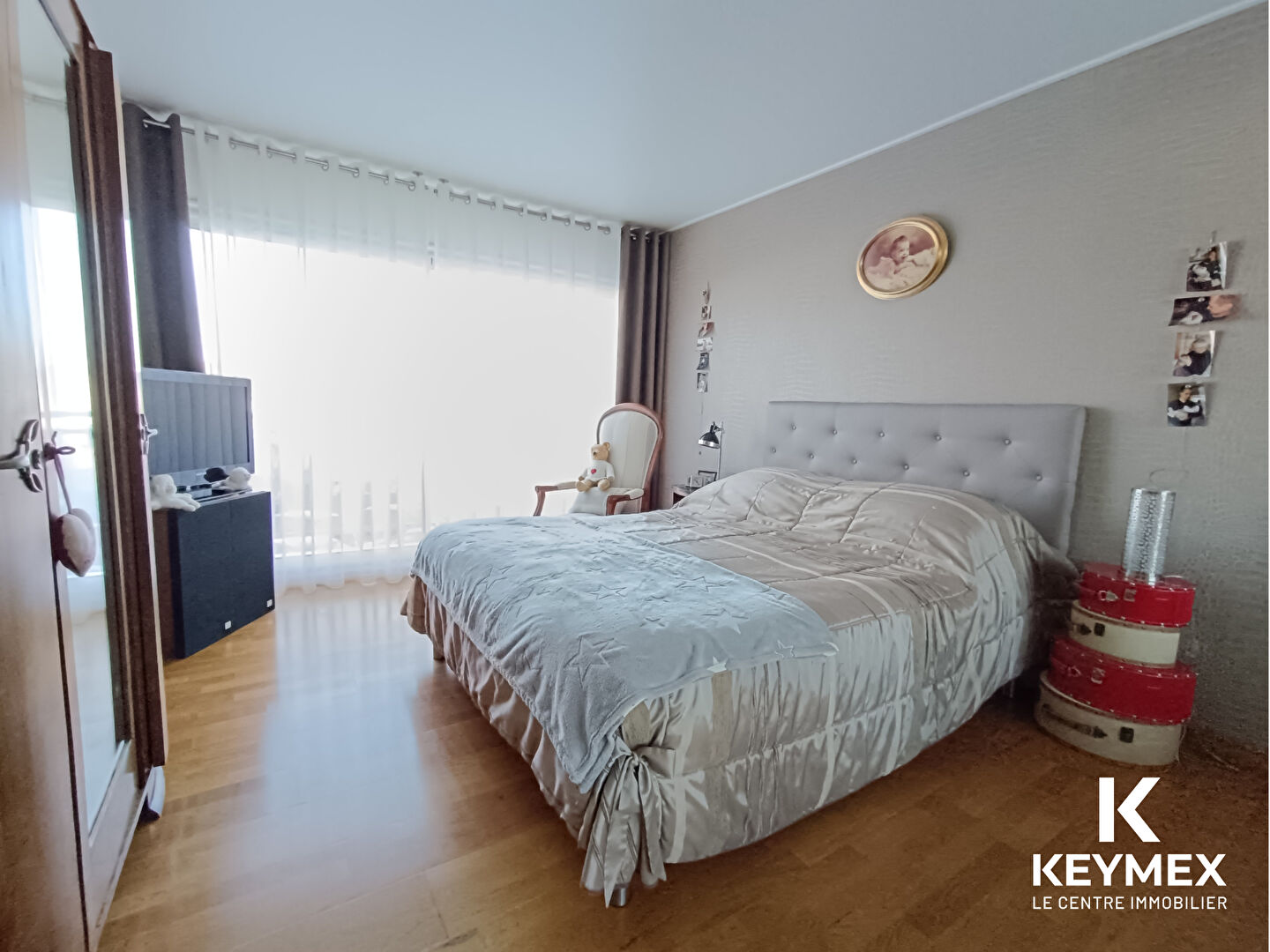 Appartement 88 m² + balcon + parking