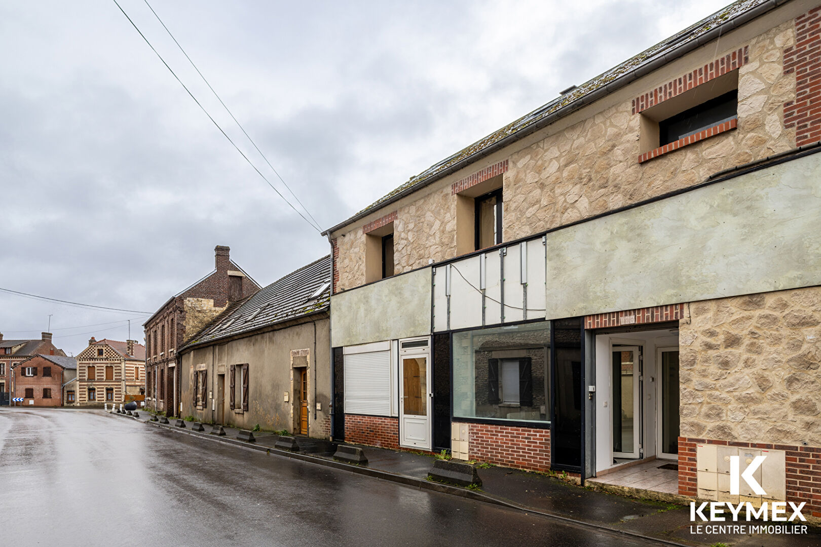 Local Commercial+studio à vendre proche Noailles- Opportunité à Saisir !