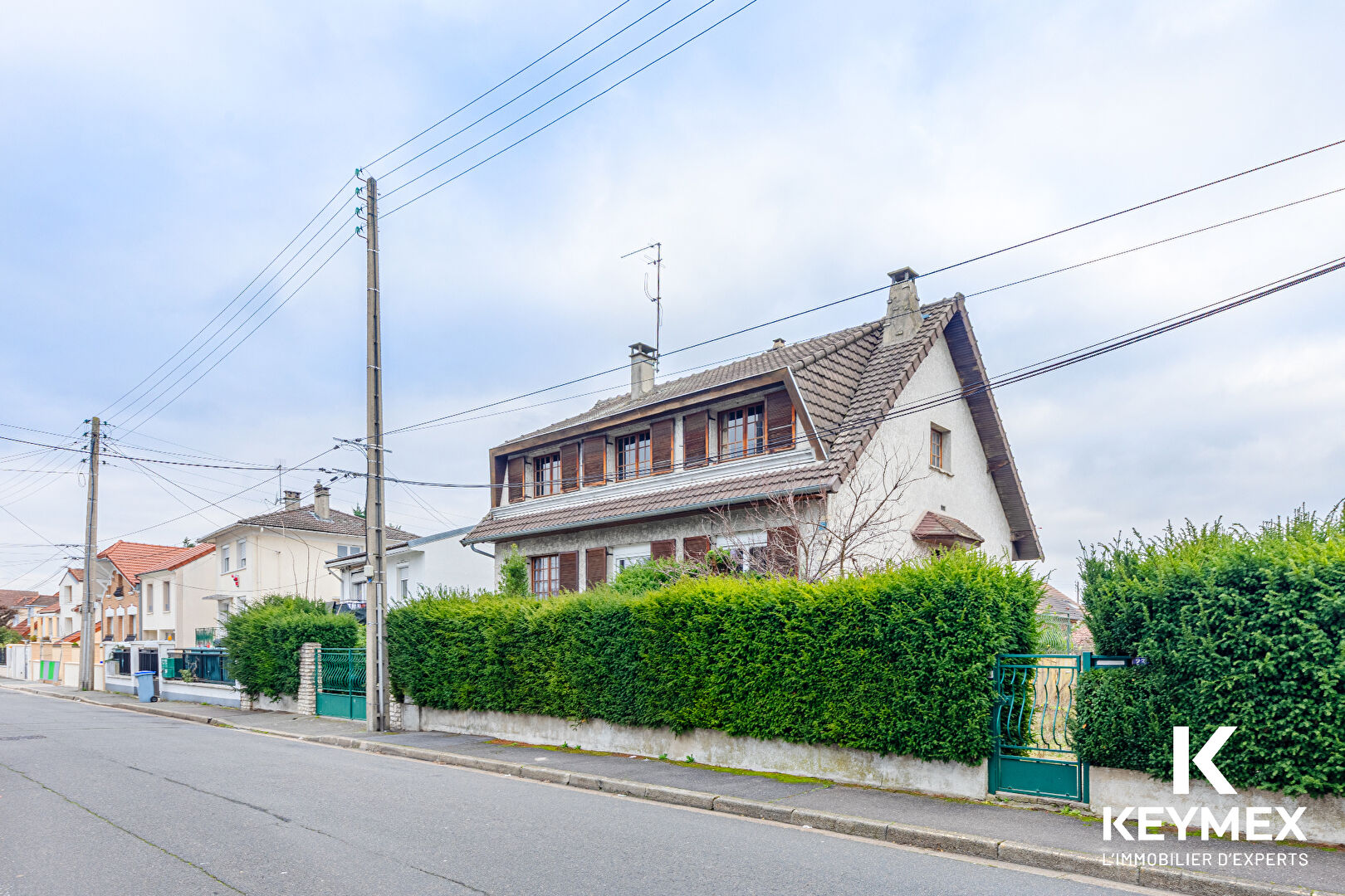 Maison Aulnay Sous Bois  Bourg  7 pièce(s) 140 m2