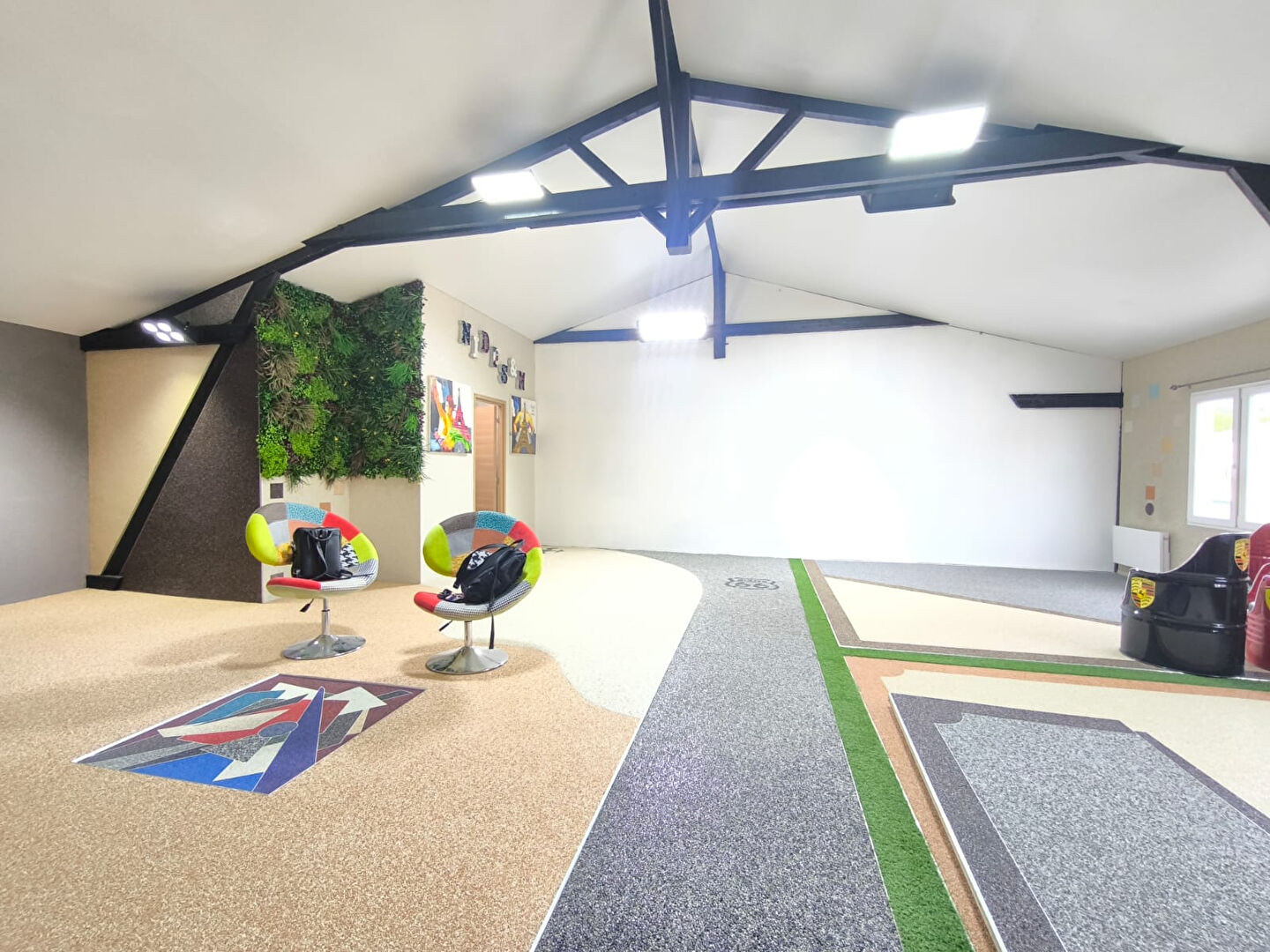 Charmant local à Boran-sur-Oise