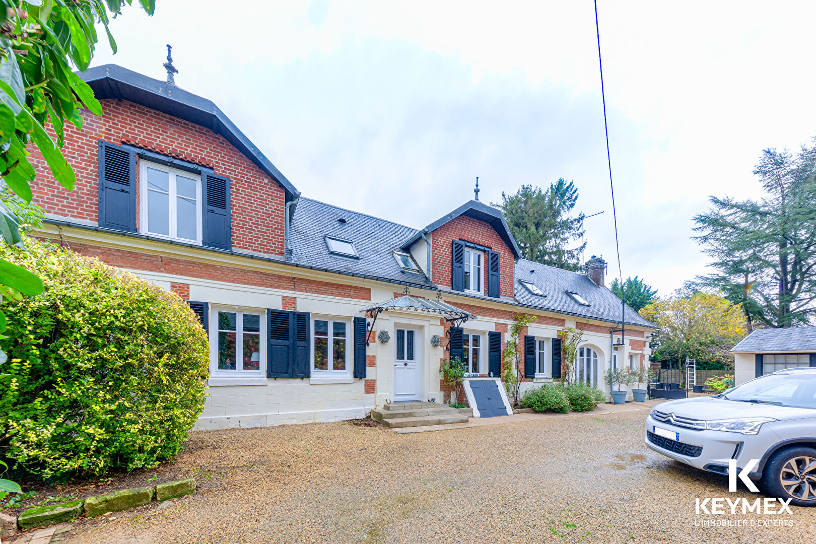 À vendre - Maison de charme à Sainte-Geneviève - 4 chambres