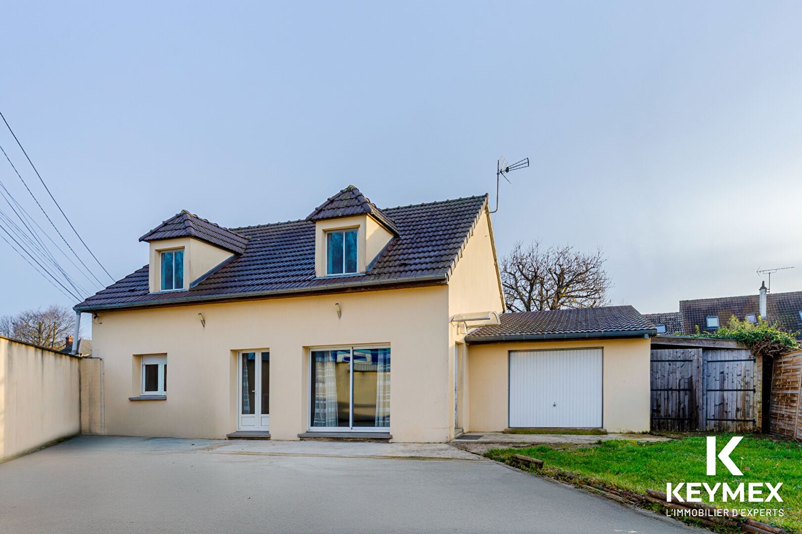 Maison familiale - 5 pièces - 3 chambres - Proche gare !