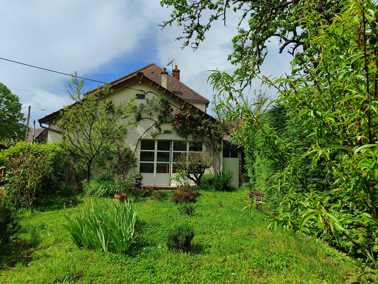 Maison 3 Chambres, garage, vranda, Jardin