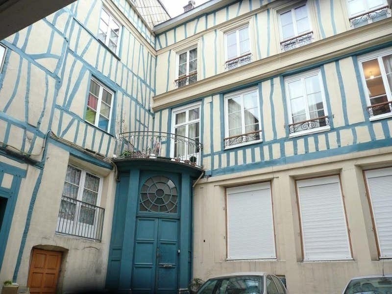 EEMPLACEMENT MOTE DS COUR - ROUEN - Rfrence : 200-012
