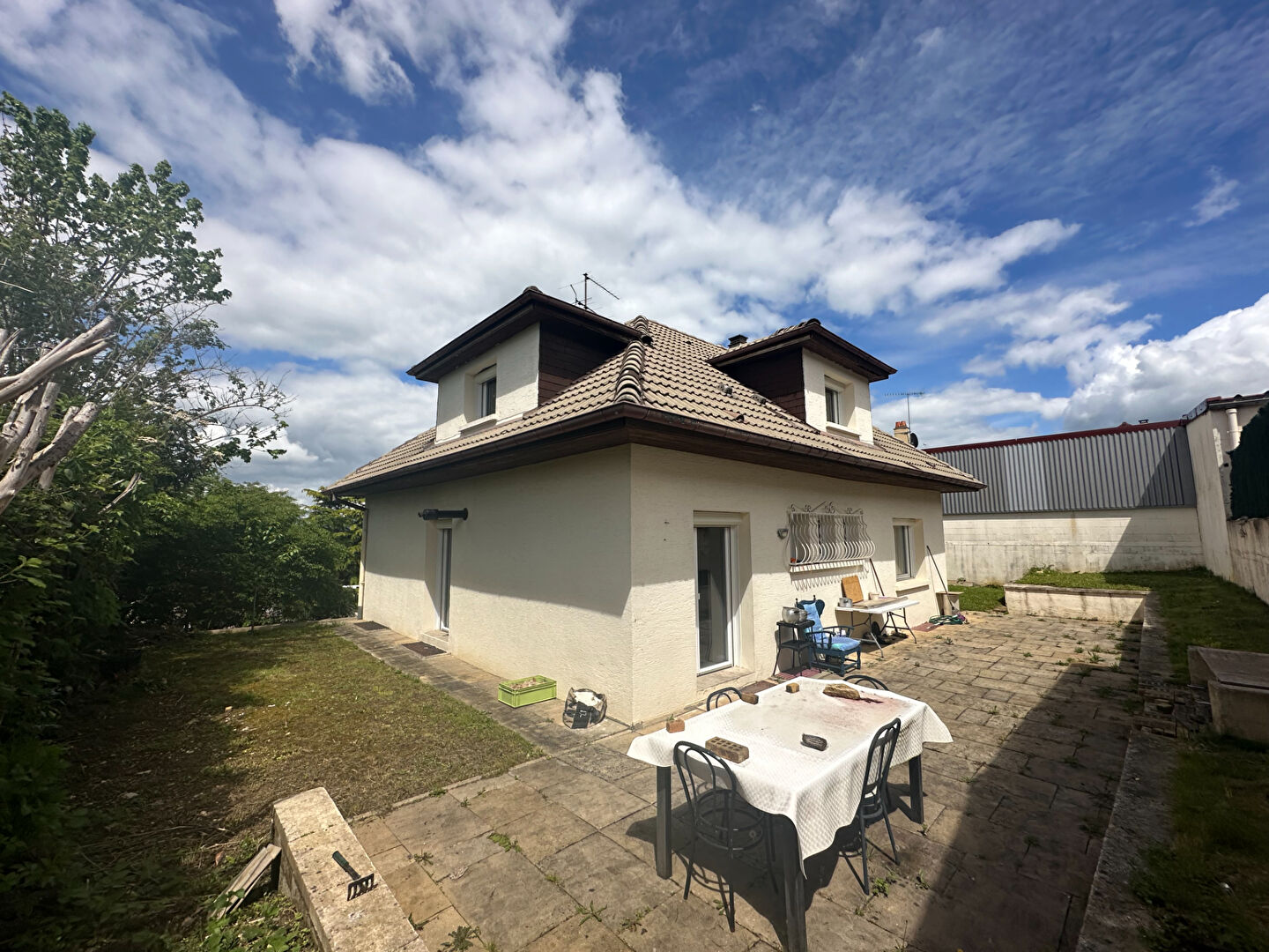 Maison 6 pièces 112 m² · à Étupes · 112 m² · 179 500 €