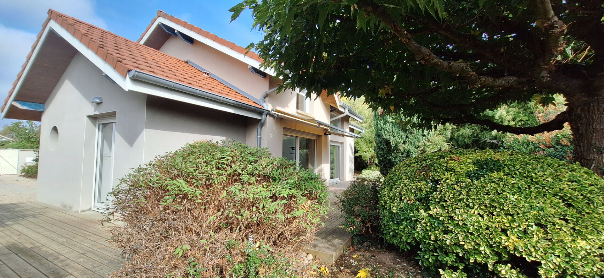 Maison 4 pièces 120 m² · à Saint-Denis-lès-Bourg · 120 m² · 359 000 €