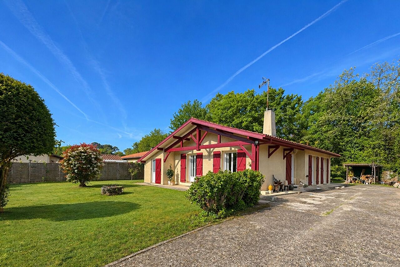 Maison 4 pièces 87 m² · à Saint-Vincent-de-Tyrosse · 87 m² · 120 000 €