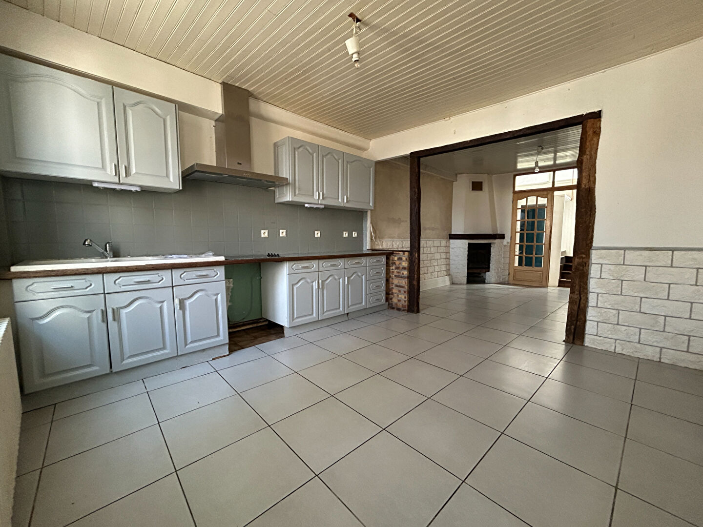 Maison 4 pièces 75 m² · à Angerville · 75 m² · 111 000 €