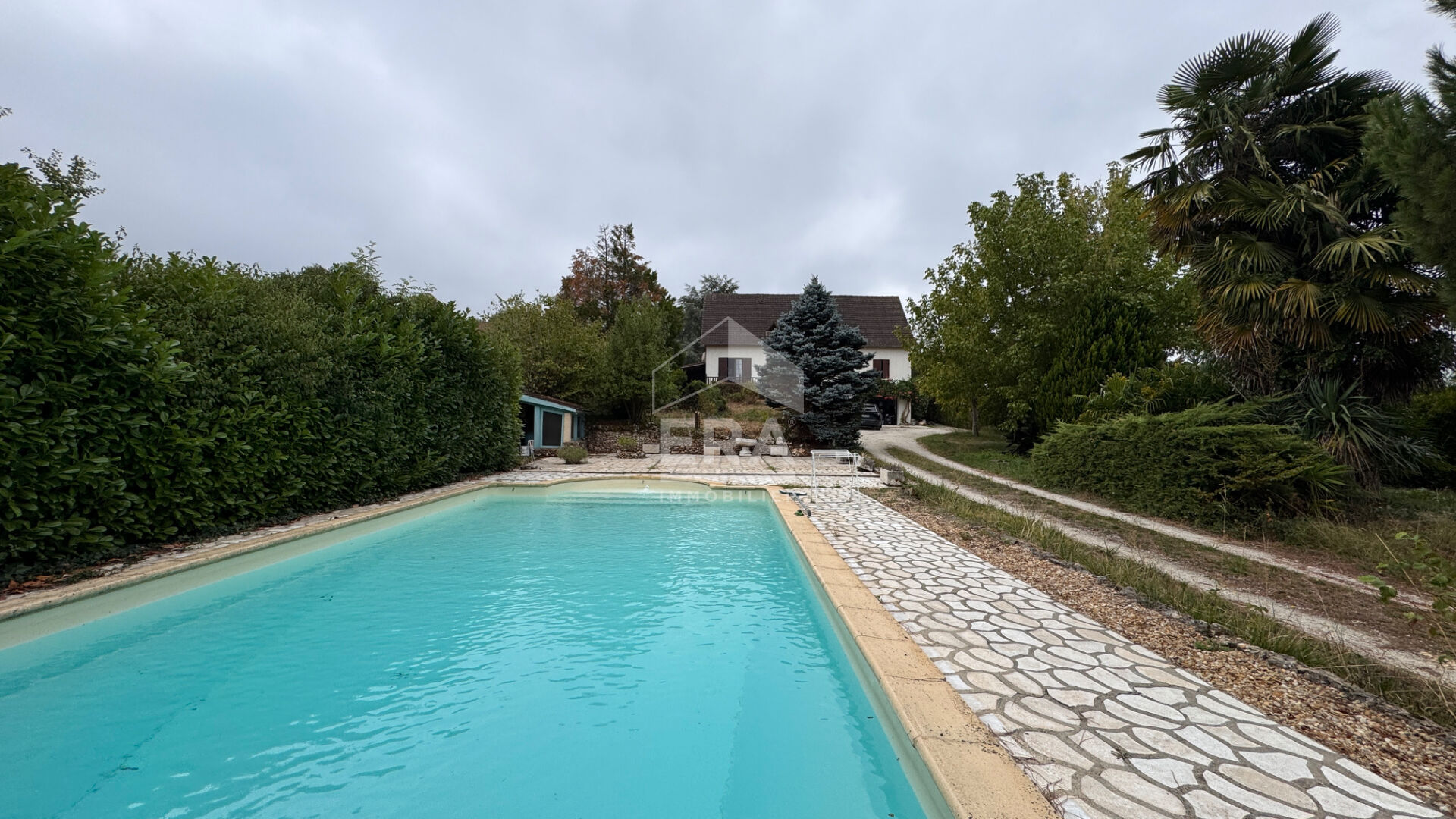 Maison 8 pièces 155 m² · à Chancelade · 155 m² · 287 550 €
