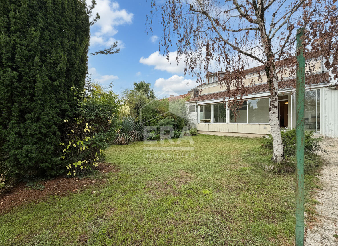 Maison 6 pièces 140 m² · à Périgueux · 140 m² · 240 000 €
