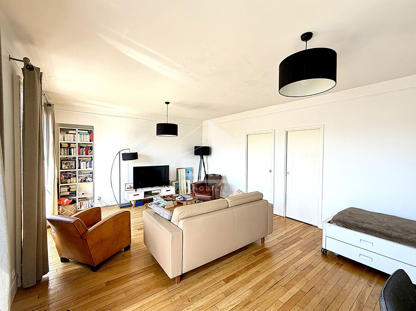 Appartement 2 pièces 63 m² · à Levallois-Perret · 63 m² · 682 500 €