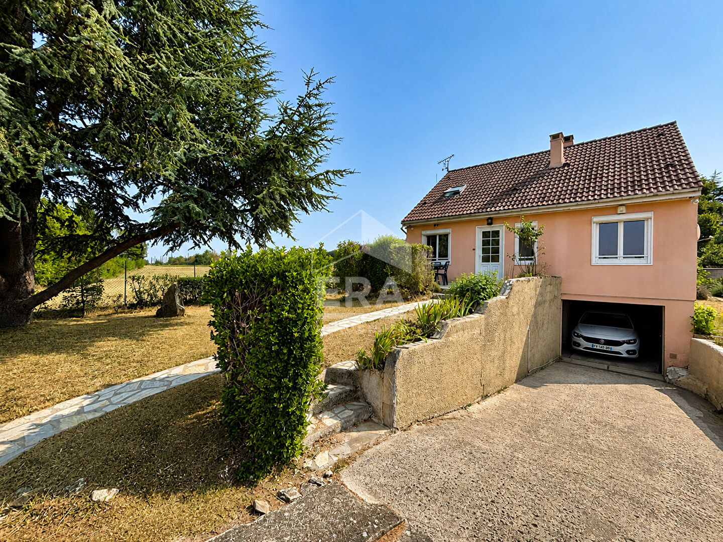 Maison 5 pièces 115 m² · à Guigneville-sur-Essonne · 115 m² · 245 000 €