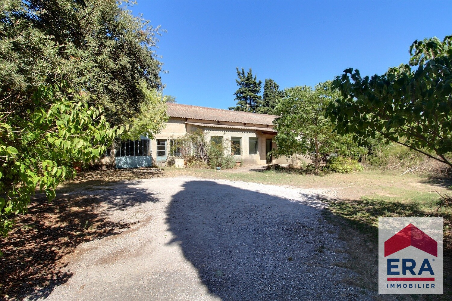 Maison 4 pièces 110 m² · à Violès · 110 m² · 240 000 €