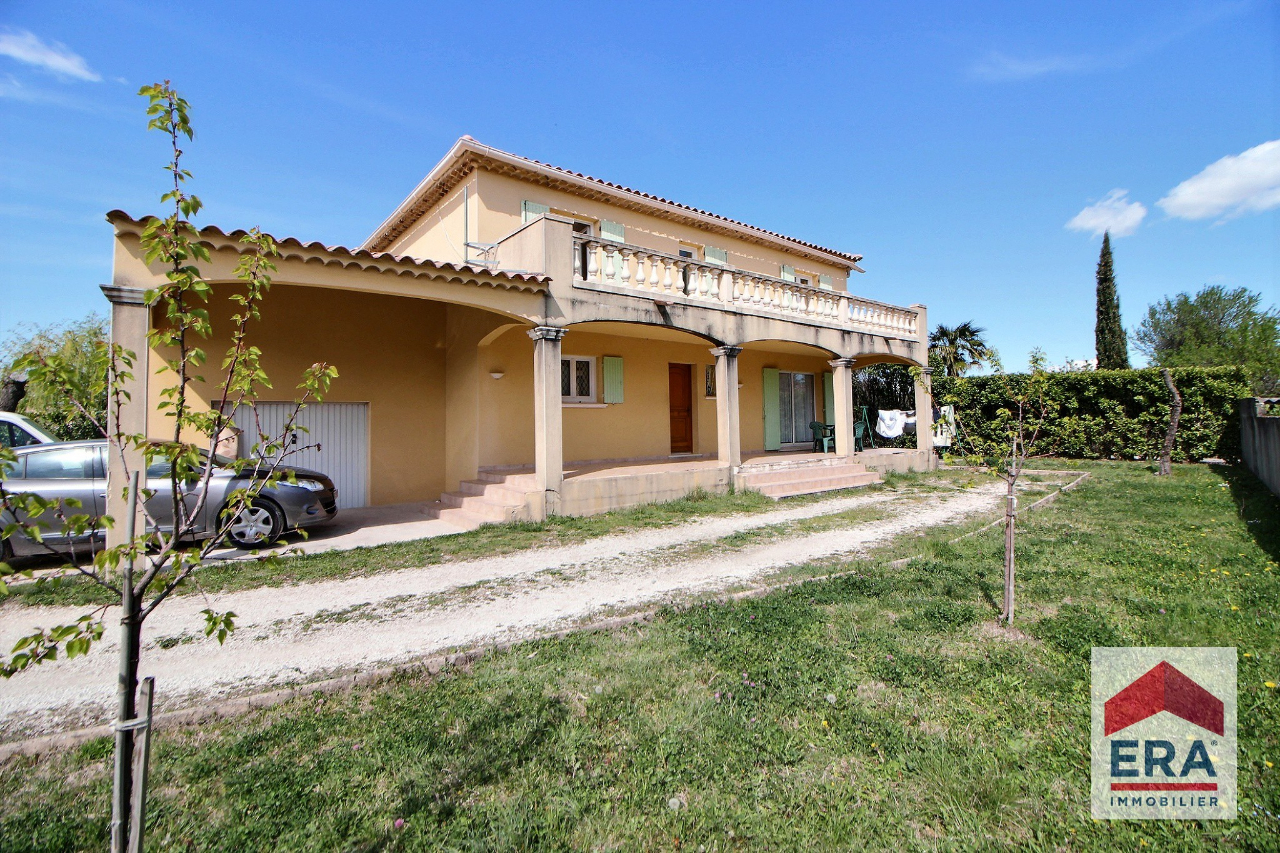 Maison 5 pièces 135 m² · à Bollène · 135 m² · 345 000 €