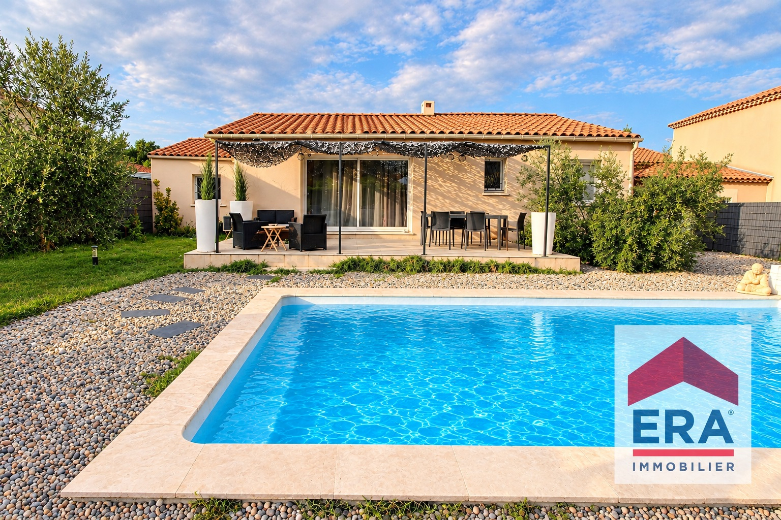 Maison 4 pièces 92 m² · à Camaret-sur-Aigues · 92 m² · 318 000 €