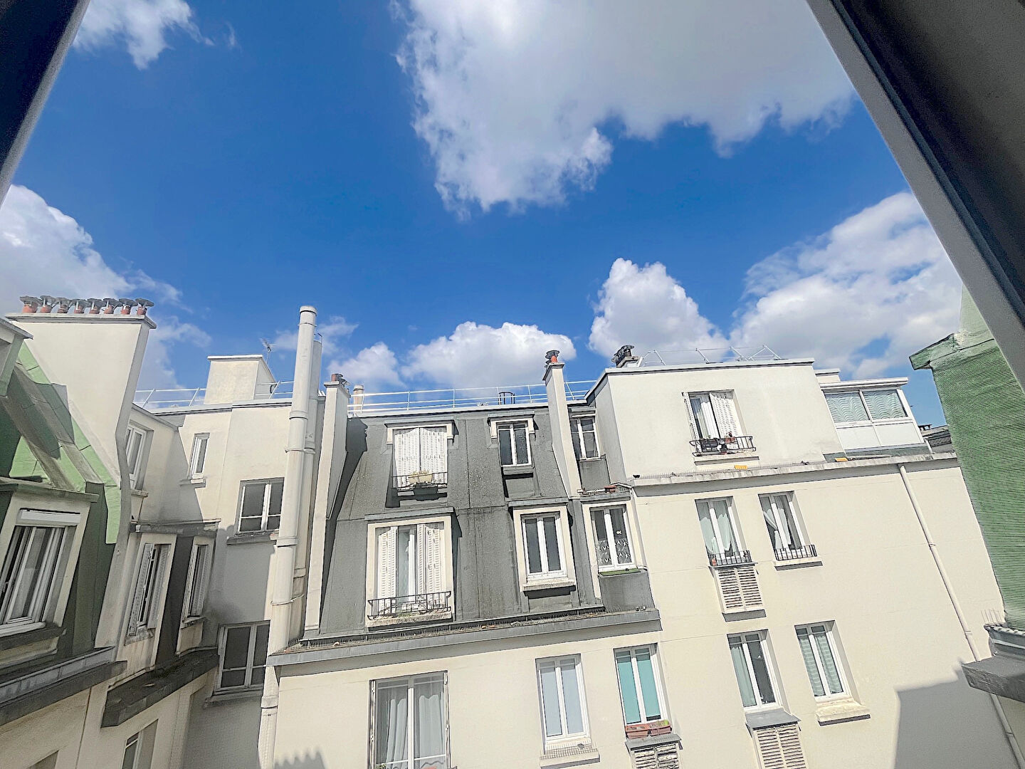 Appartement 2 pièces 34 m² · à Paris · 34 m² · 320 150 €