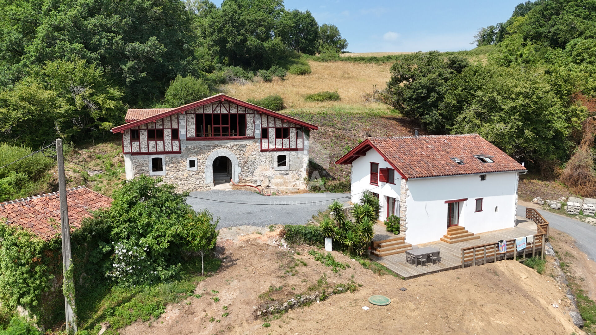 Maison 5 pièces 490 m² · à Hasparren · 490 m² · 949 000 €