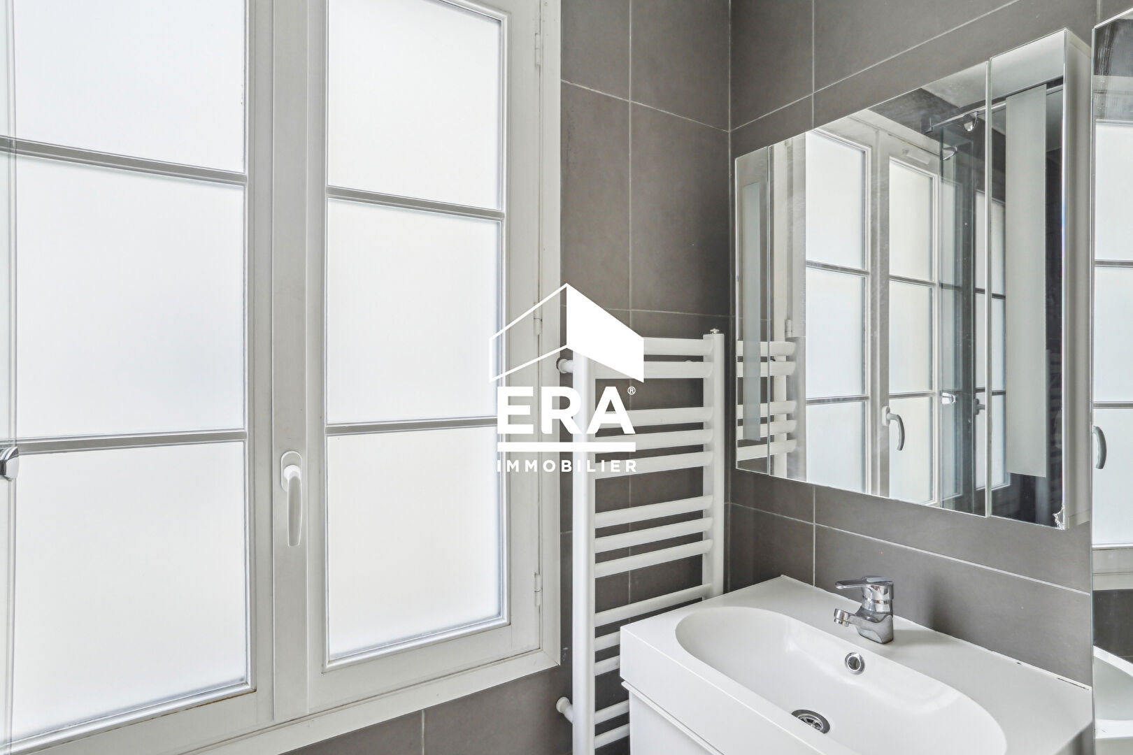 Appartement a louer paris-7e-arrondissement - 5 pièce(s) - 120 m2 - Surfyn