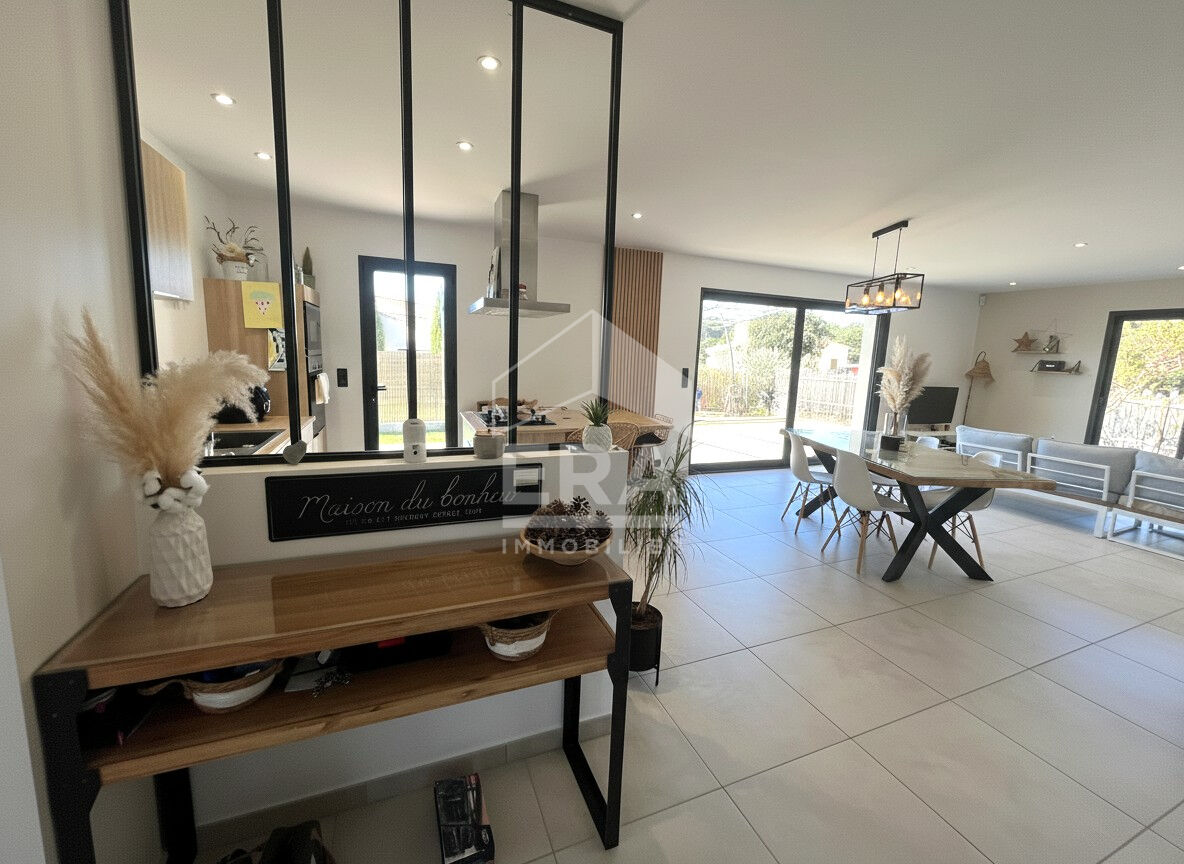 Maison 4 pièces 97 m² · à Mazan · 97 m² · 350 000 €