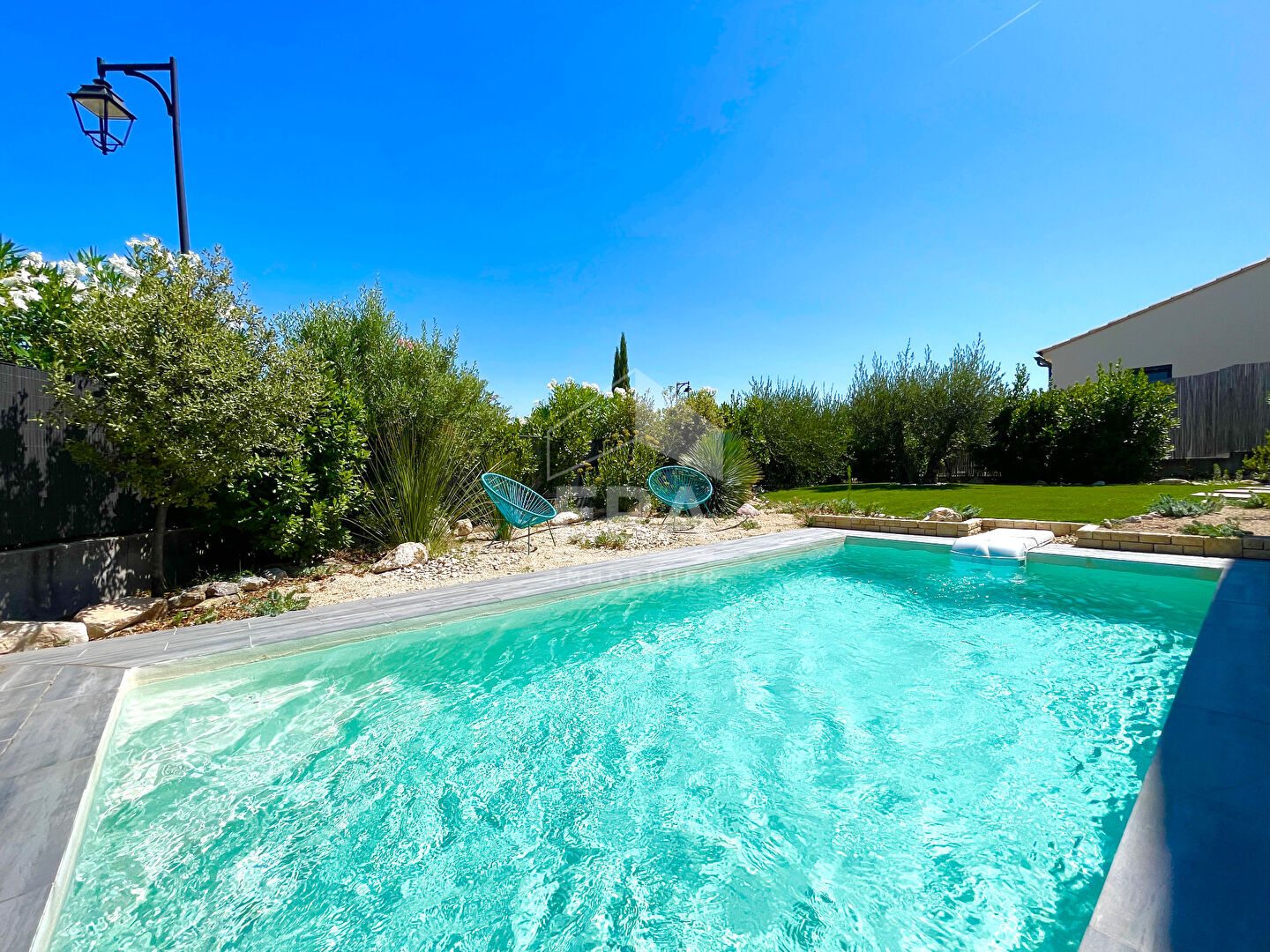 Maison 5 pièces 88 m² · à Malemort-du-Comtat · 88 m² · 360 000 €
