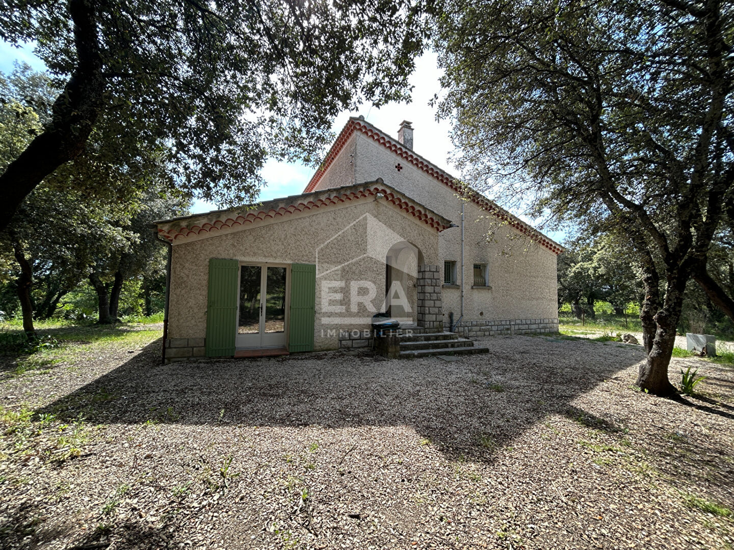 Maison 5 pièces 130 m² · à Pernes-les-Fontaines · 130 m² · 411 000 €