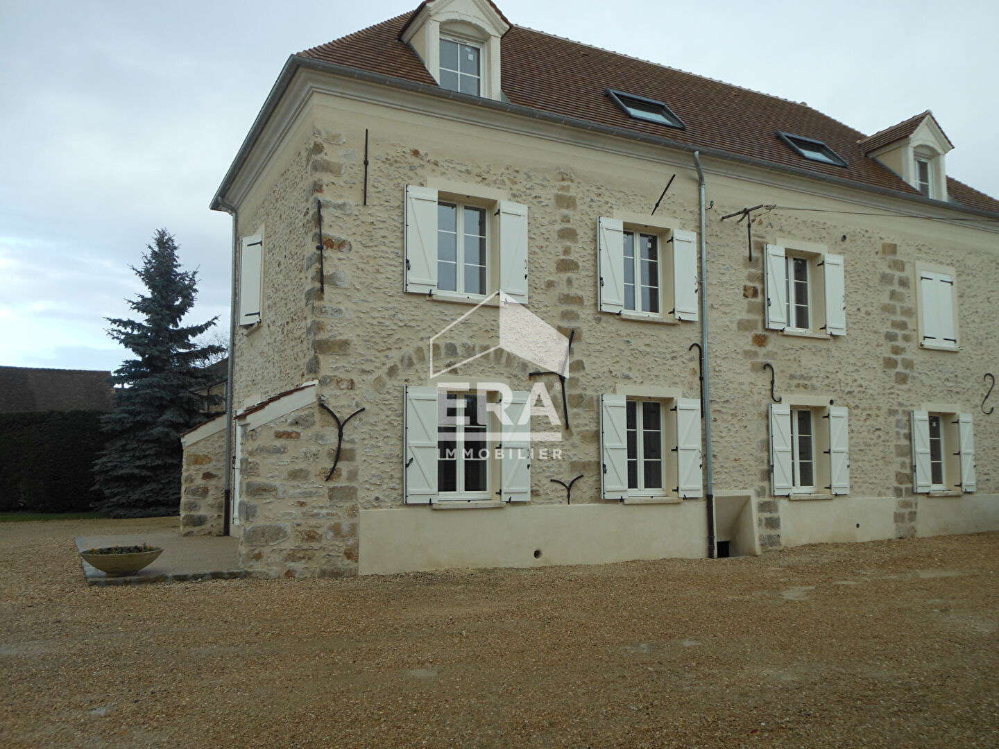 Open carousel